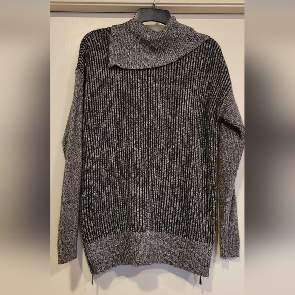 Leo & Nichole Oversized Zip Up Turtleneck Grey Black Ribbed Knit Sweater Sz L - Picture 6 of 9